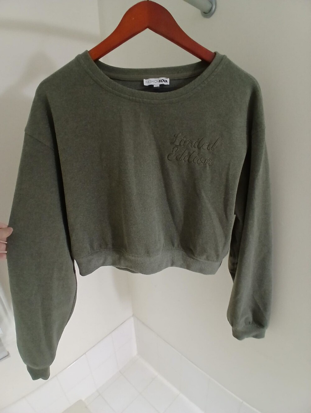 Limited Edition Crewneck Sweatshirt Size M